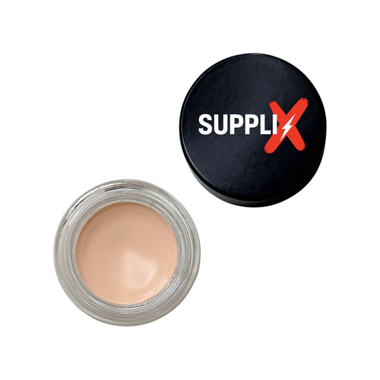 Close-up of SUPPLI-X Pearl Eye Primer tube in pearl finish, showcasing smooth, creamy texture that prevents creasing and ensu